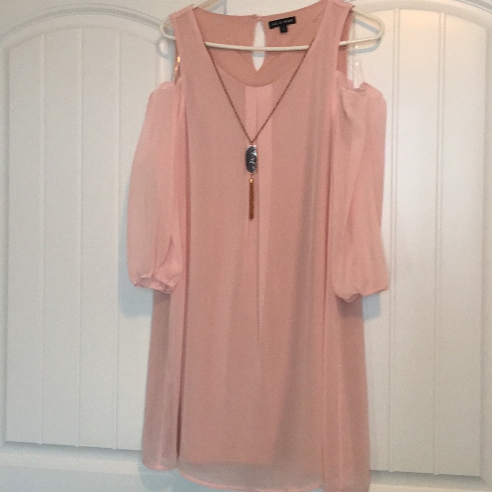 Off the shoulder blouse. Necklace attached